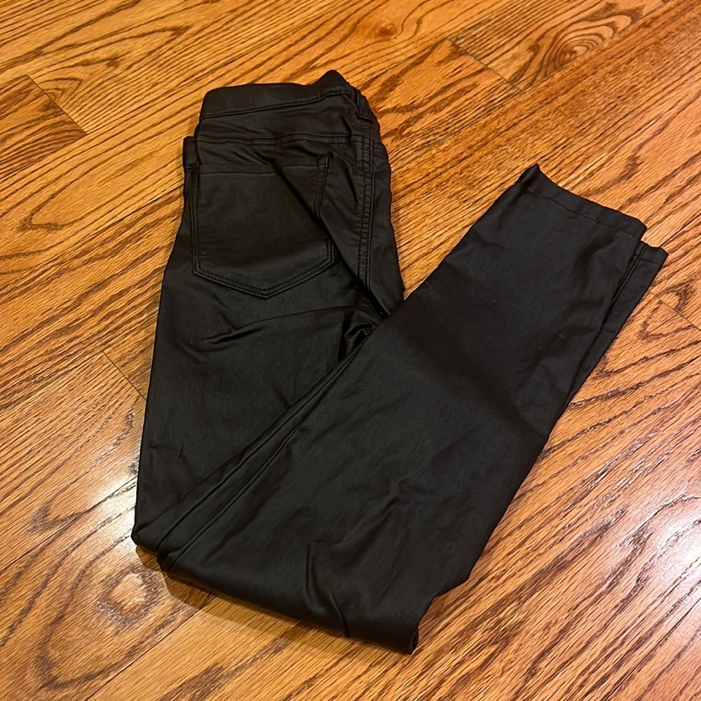 Numero Woman’s Black Faux Leather Pants Size S